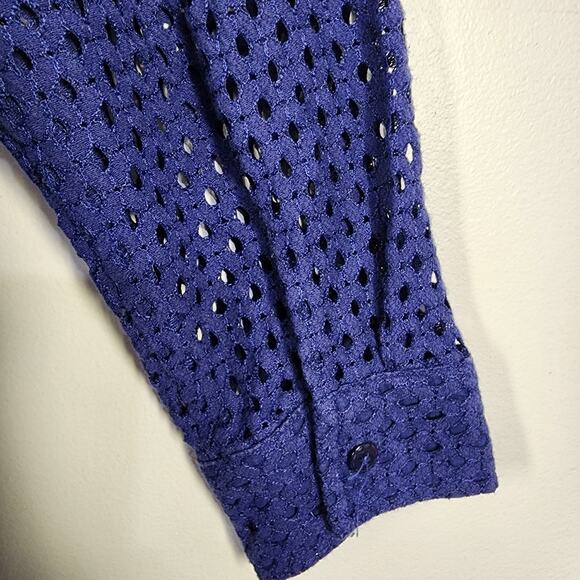 Denim & Co Shirt Womans Medium Blue Button Up Eyelets Sheer Long Sleeve A288398 - Picture 6 of 9